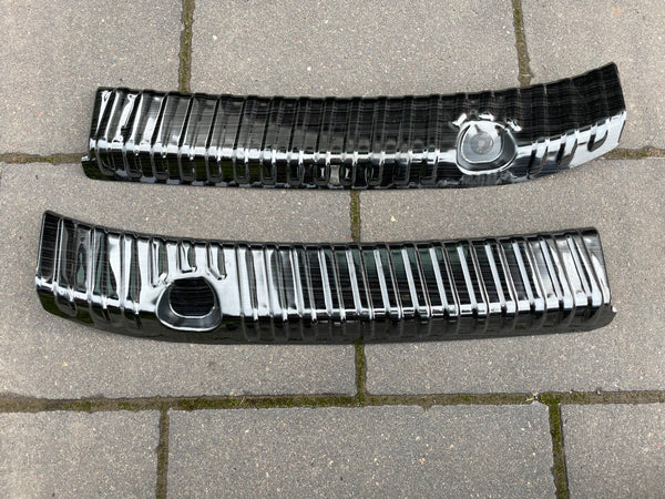 Protección de umbral de maletero Tesla Model Y aluminio negro
