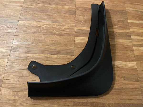 Tesla Model Y Schmutzabweiser - Mud Flaps - 4-teiliges Set